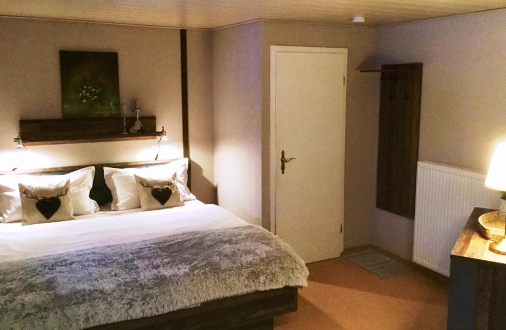 Pension Louise Hotel Reit im Winkl Kültér fotó